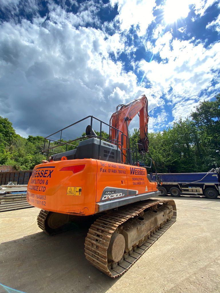 Doosan DX300LC-5 Heavy Line Excavator