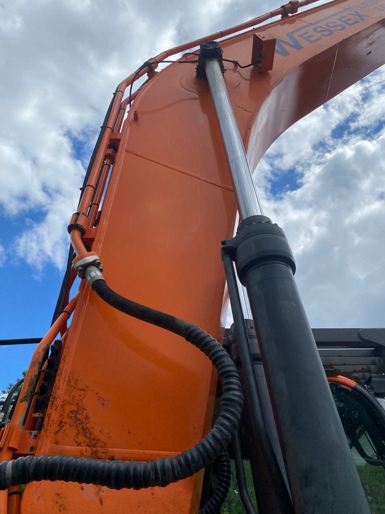 Doosan DX300LC-5 Heavy Line Excavator