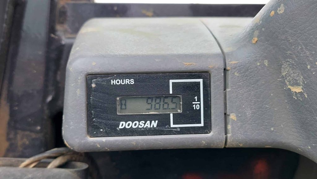 2021 Doosan DX85R Hour Clock