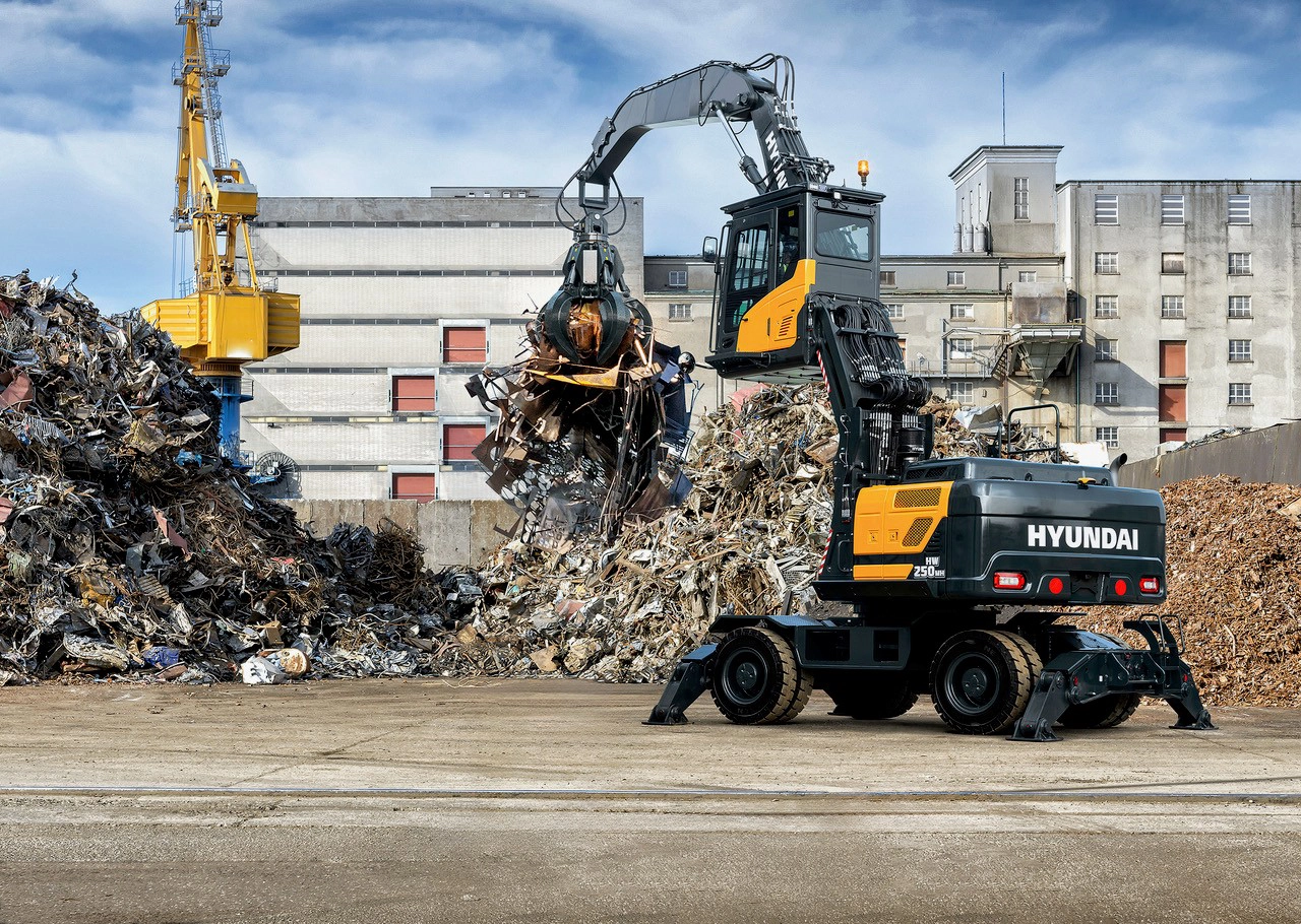 HYDROGEN EXCAVATOR DIGS IN AT BAUMA EXHIBITION