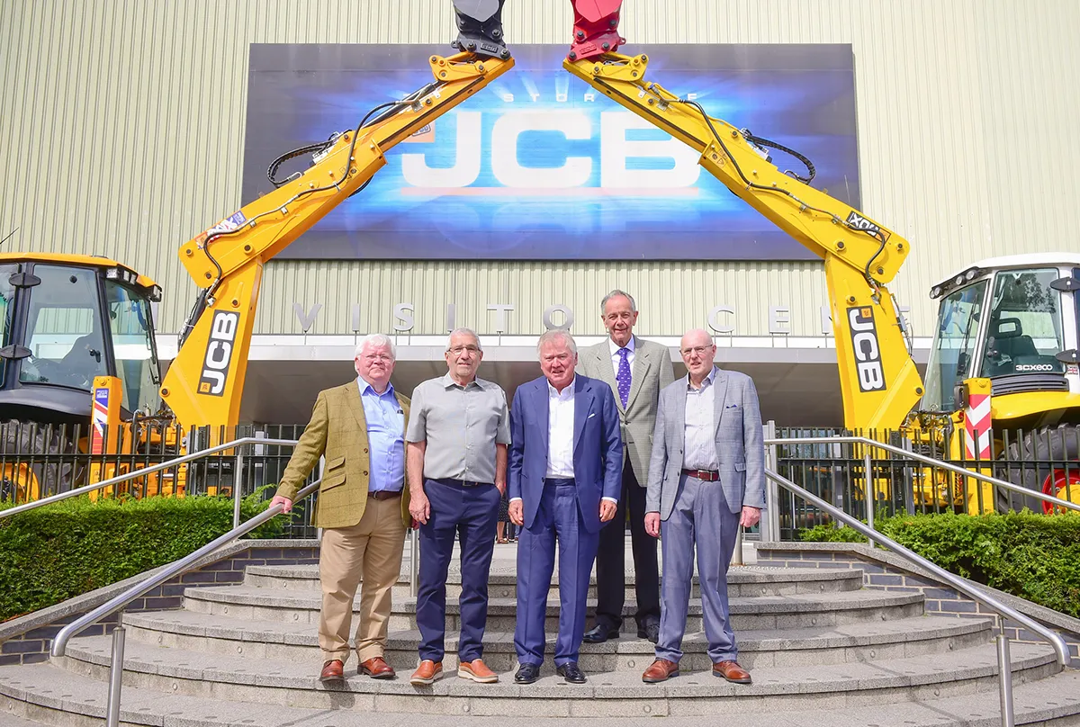 JCB Celebrates 60 Years Of Apprenticeships - Lord Bamford pictured with l-r Nigel Heinich, Keith Hepden, Mick Higgs and Chris Carnwell