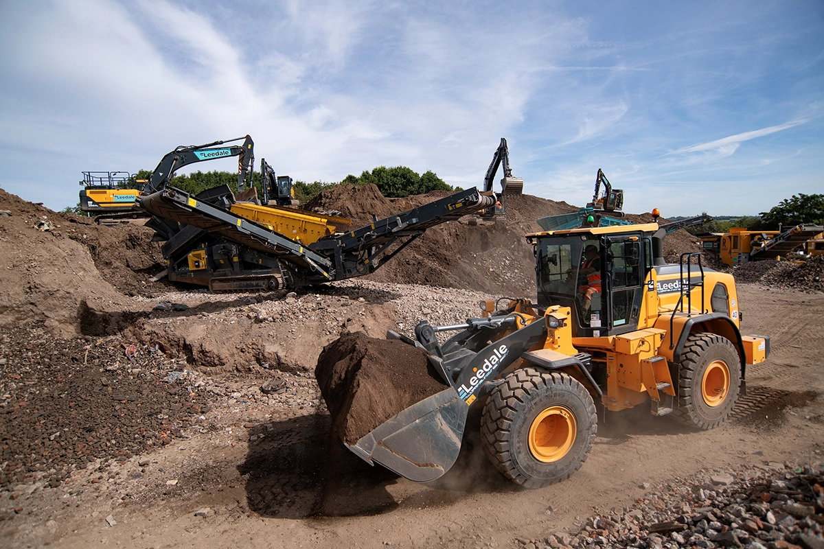 Leedale Adds HL960A Wheel Loader To Recycling Fleet