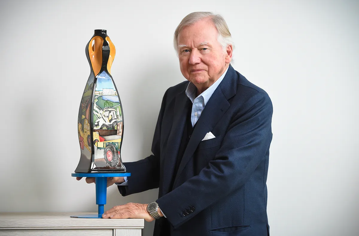 Pottery Firm Marks JCB’s 80th With Bespoke Vase