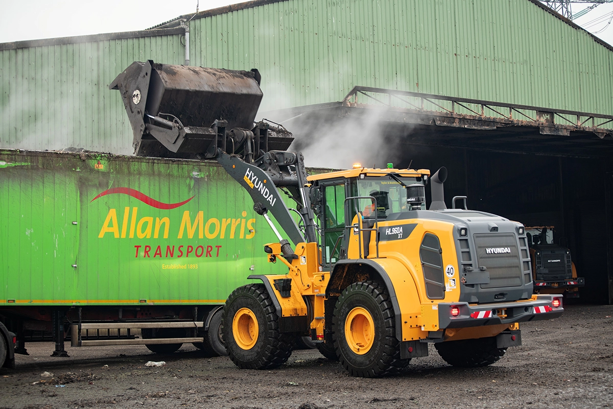 Ryedale Organics Adds To Hyundai Fleet With Hl960a XT
