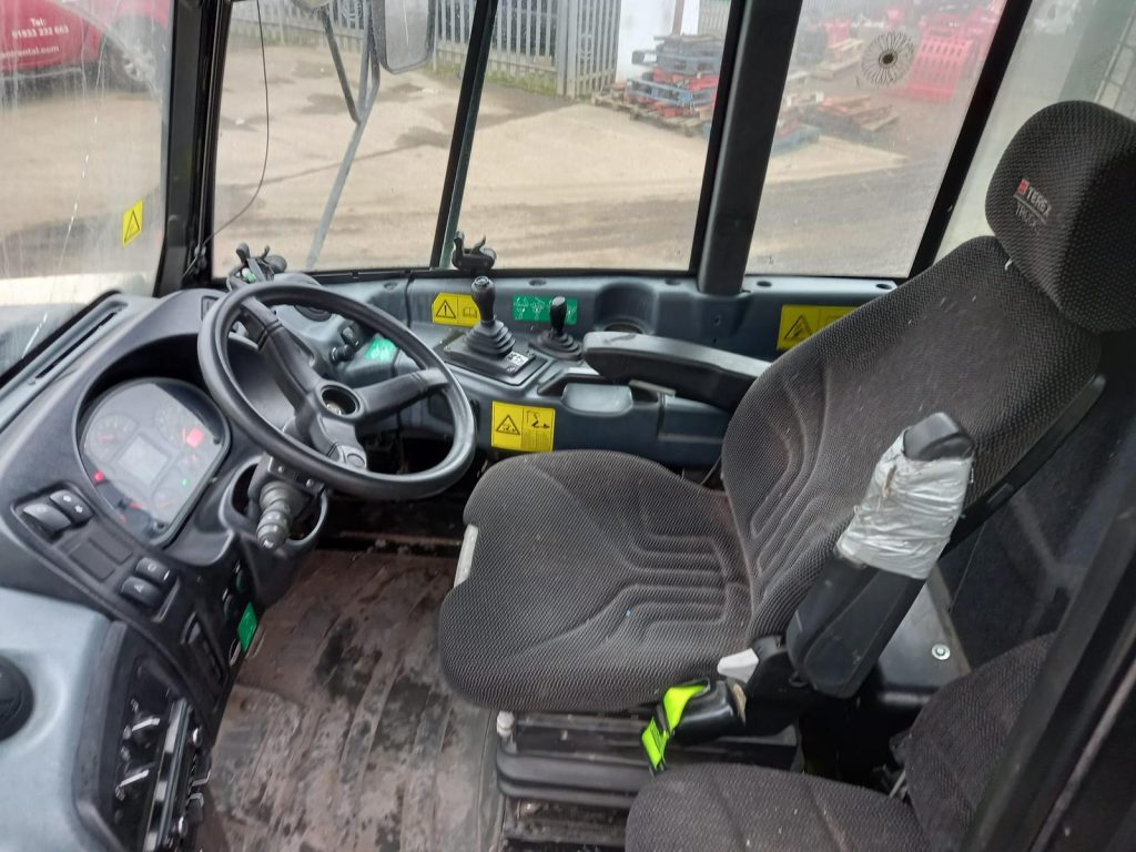 2018 Terex TA300 used articulated dump truck cab view
