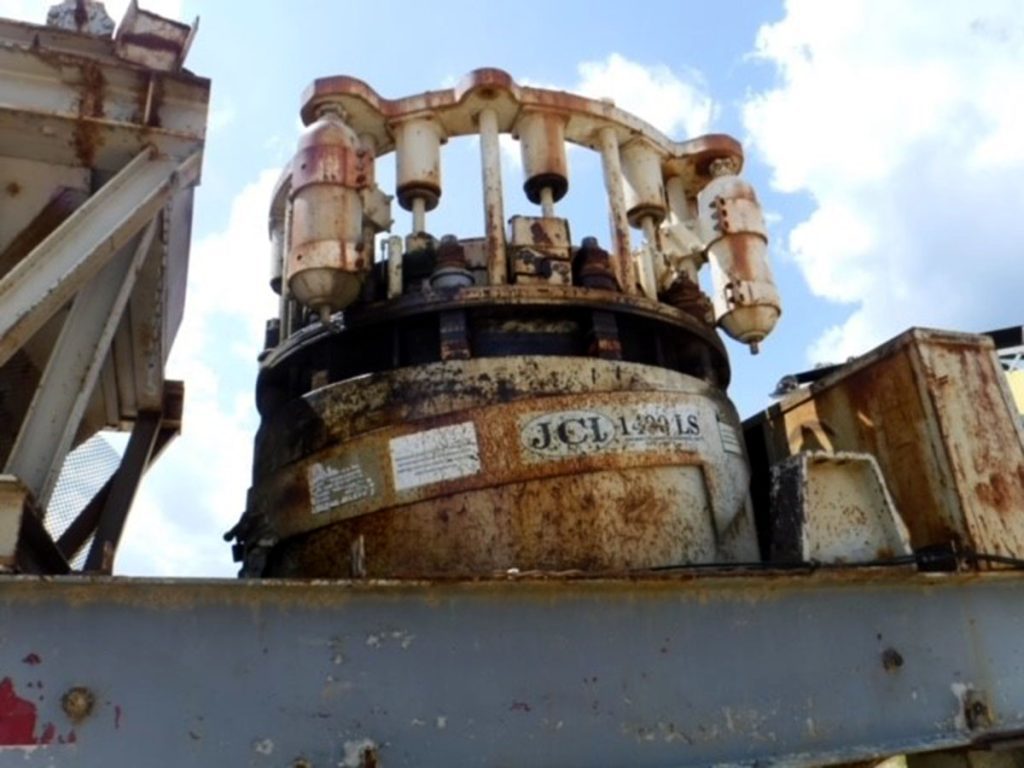 2002 KPI-JCI 1400 LS 54 inch used clone crusher cone.
