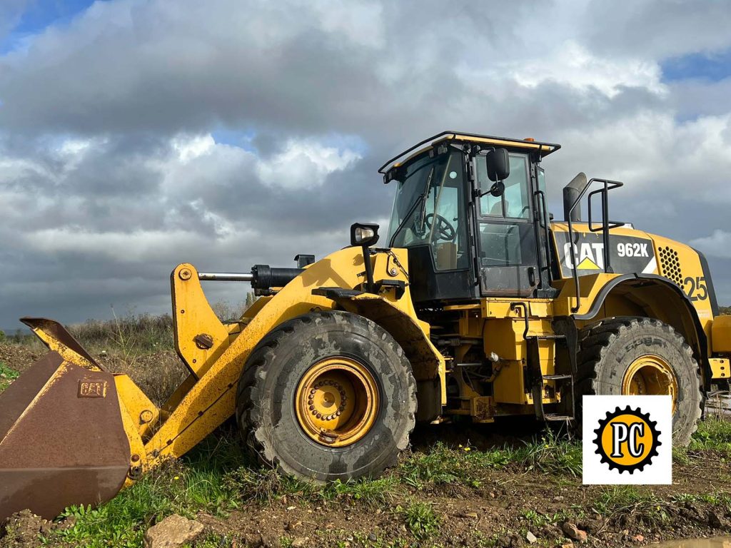 2014 Caterpillar 962K Wheeled-Loader