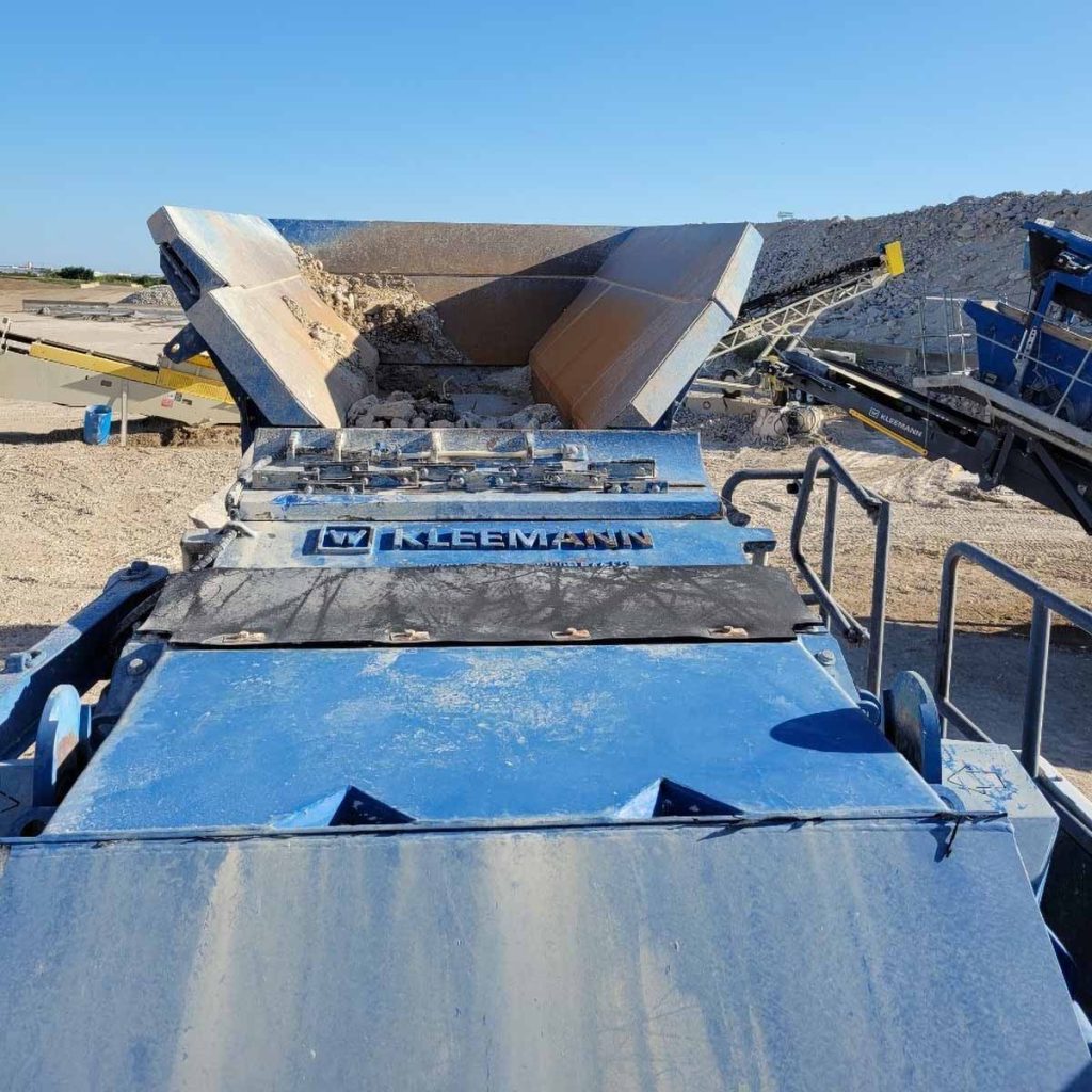2018 Kleemann MR 130 Evo 2 hopper view
