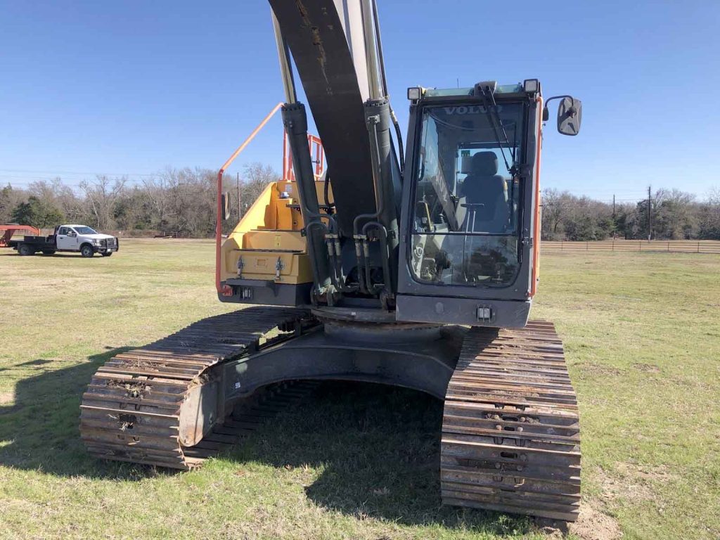 2016 Volvo EC250EL Excavator used front view